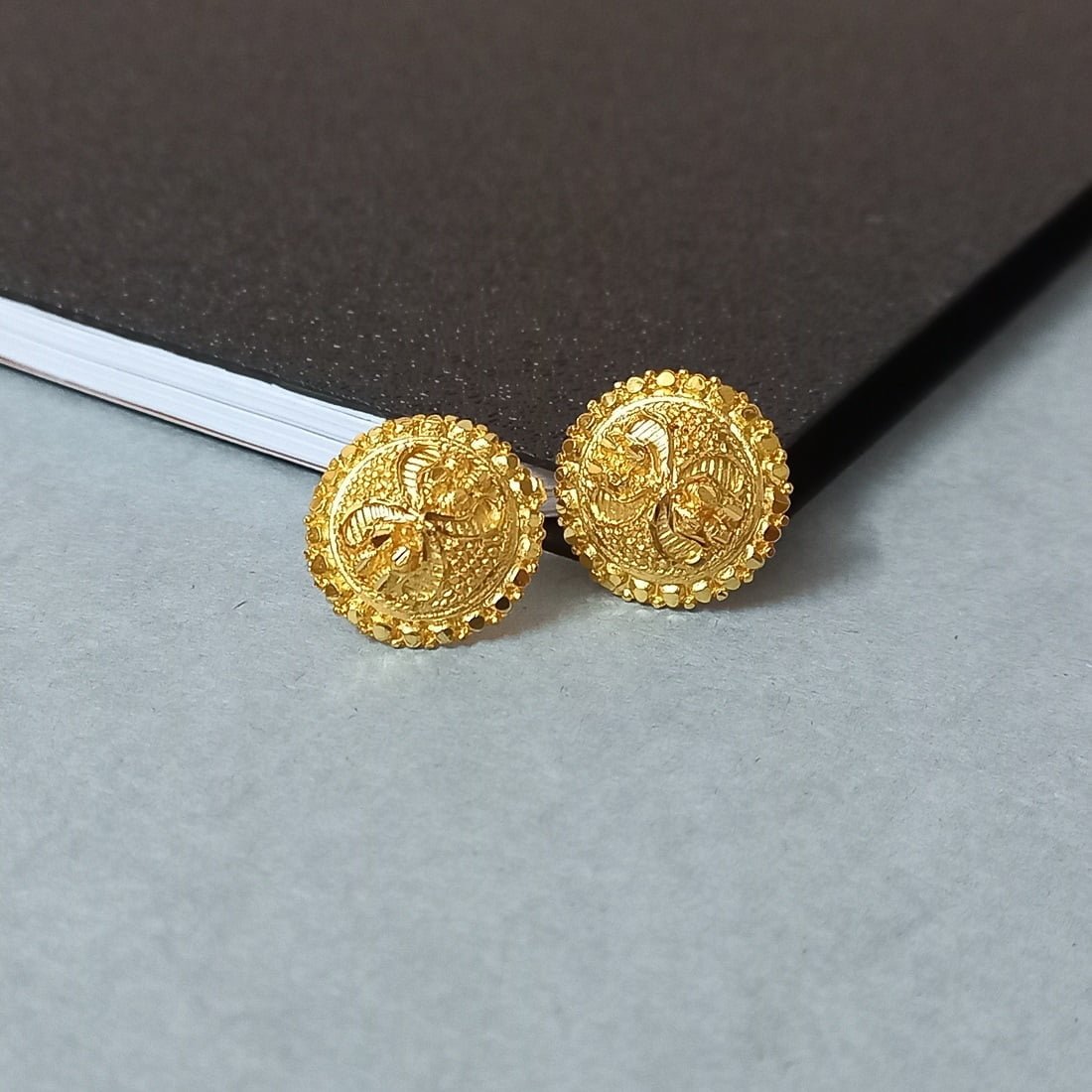 Balinese Traditional Stud Earrings White Pearl 925 Sterling Silver Gold  Plated | eBay